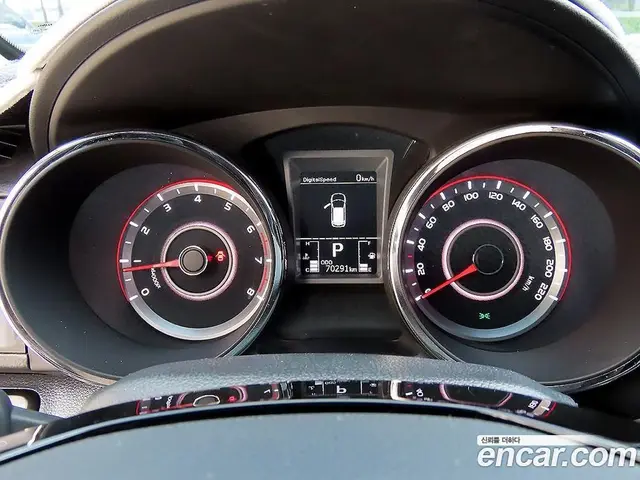 SsangYong TIBOLI 2017 1.6 автомат (гидро), миниатюра 9