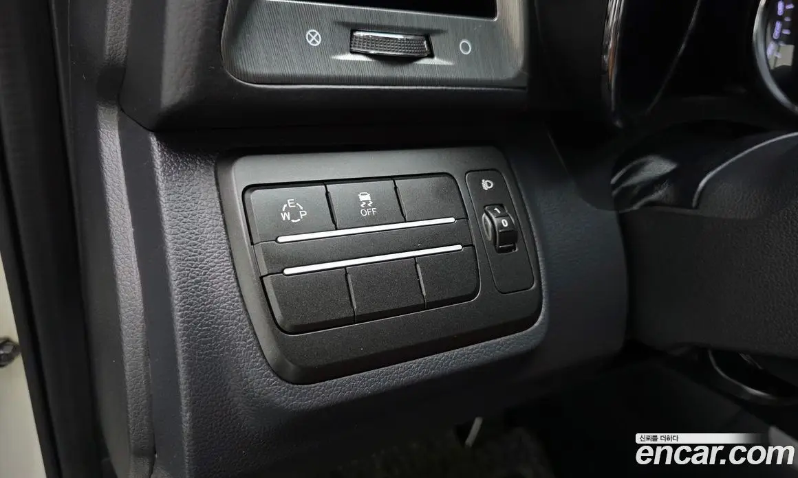 SsangYong TIBOLI 2017 1.6 автомат (гидро), фото 14