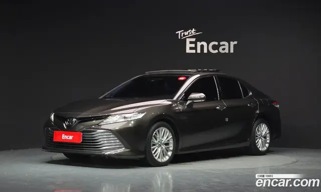 Toyota Camry, 2018, 68 912 км