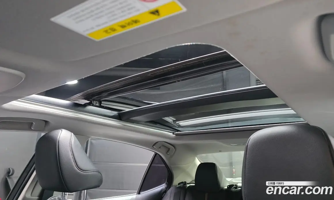 Toyota Camry 2018 2.5 автомат (гидро), фото 17
