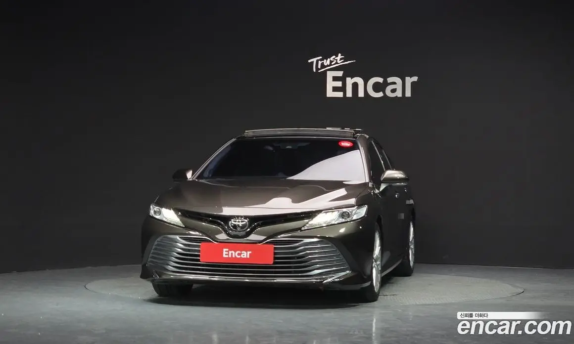 Toyota Camry 2018 2.5 автомат (гидро), фото 3