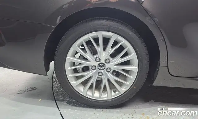 Toyota Camry 2018 2.5 автомат (гидро), миниатюра 5
