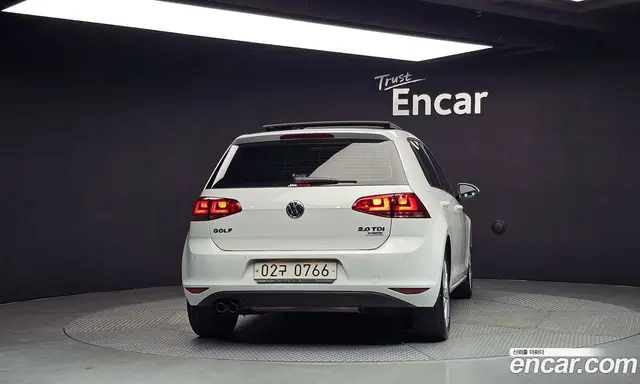 Volkswagen Golf 2016 2.0 автомат (гидро), миниатюра 4