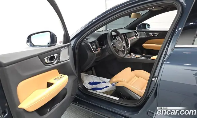 Volvo S60 2023 2.0 автомат (гидро), миниатюра 12