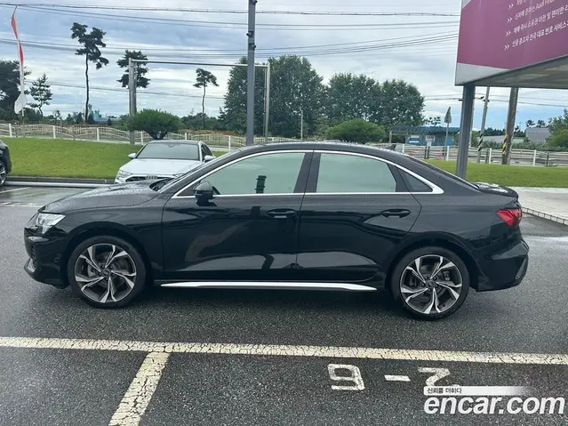 Audi A3 2025 2.0 автомат (гидро), миниатюра 12