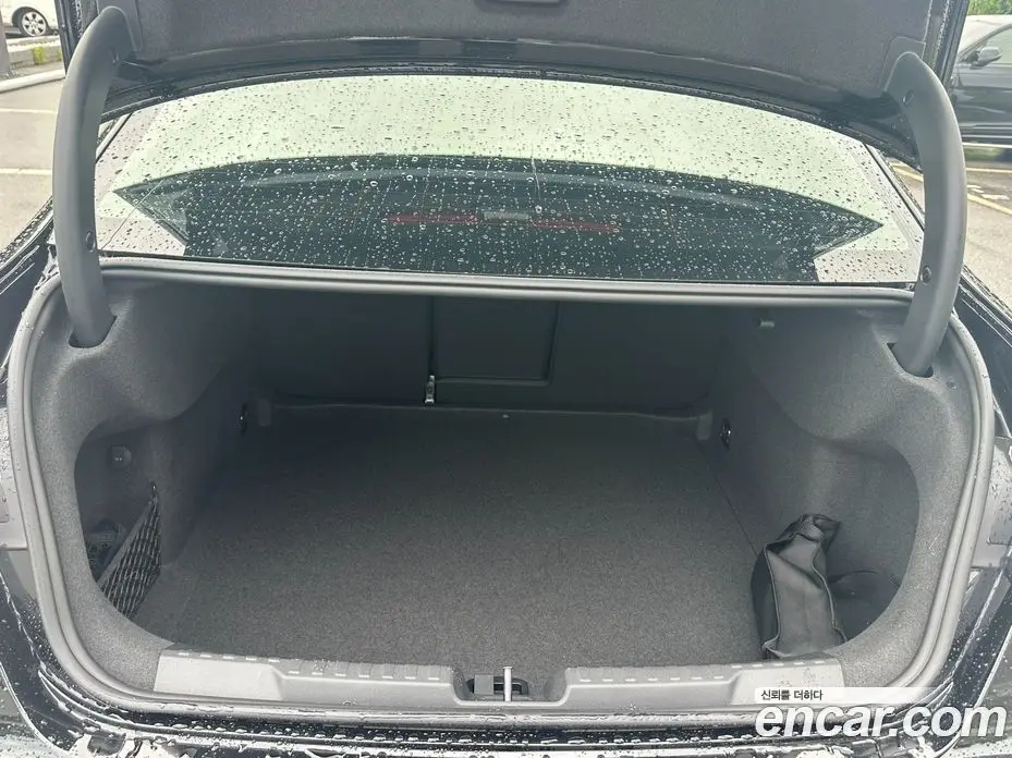 Audi A3 2025 2.0 автомат (гидро), фото 13