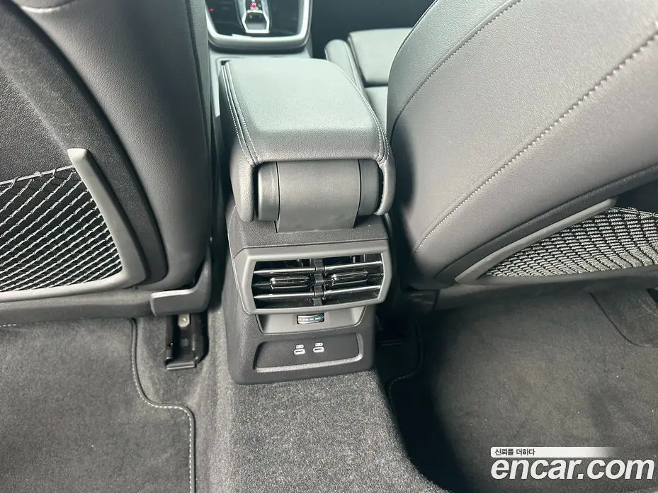 Audi A3 2025 2.0 автомат (гидро), фото 14