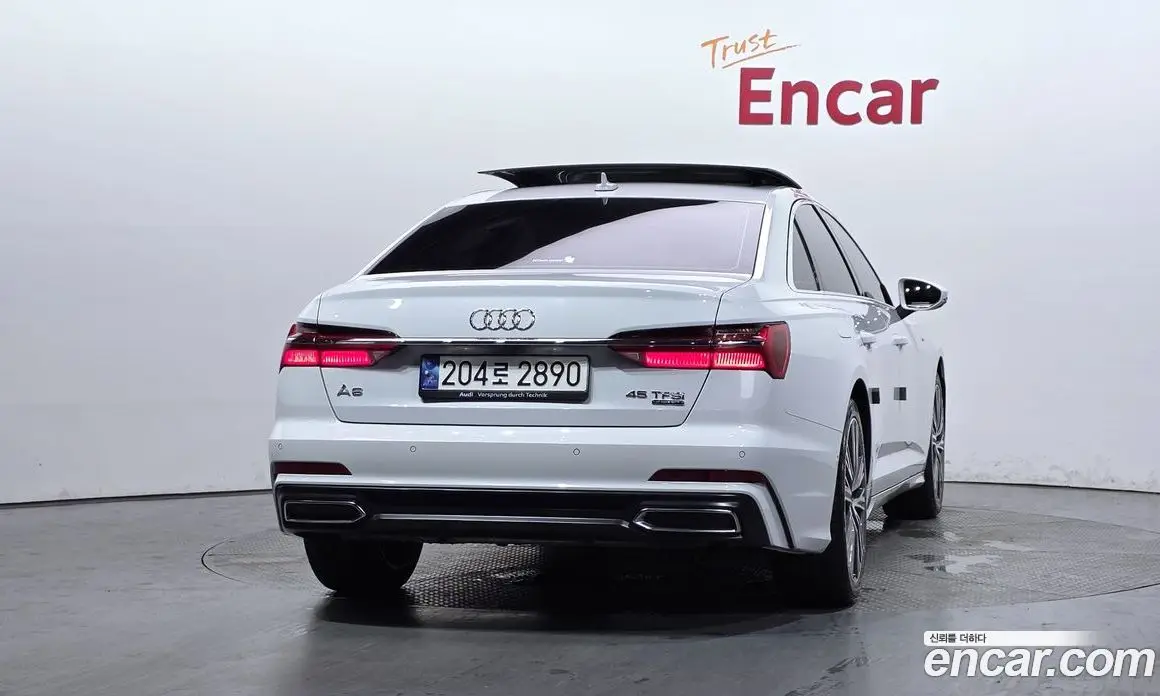 Audi A6 2023 2.0 автомат (гидро), фото 4