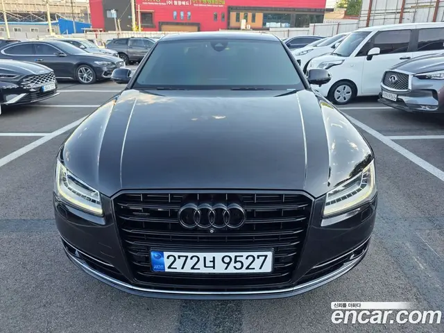 Audi A8, 2015, 137 000 км