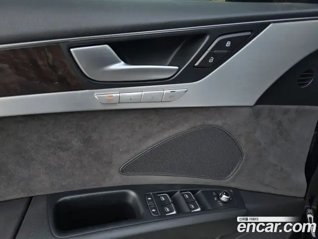 Audi A8 2015 4.1 автомат (гидро), миниатюра 12