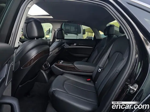 Audi A8 2015 4.1 автомат (гидро), миниатюра 8 Audi A8 2015 4.1 автомат (гидро), миниатюра 8