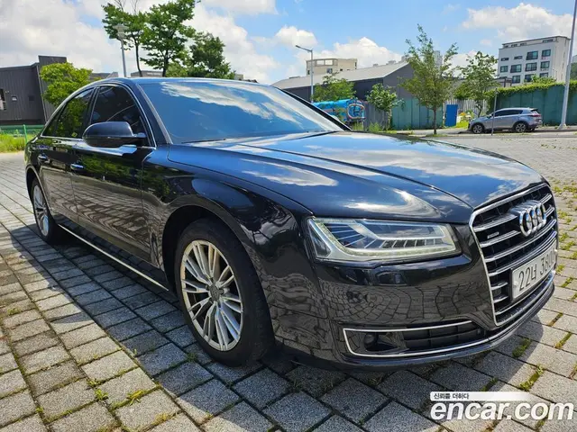 Audi A8 2015 3.0 автомат (гидро), миниатюра 2