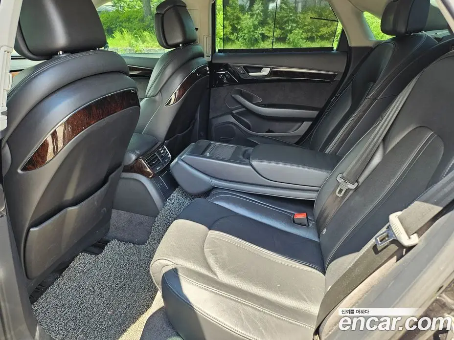 Audi A8 2015 3.0 автомат (гидро), фото 11