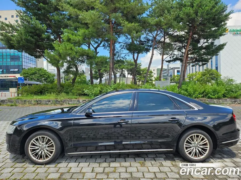 Audi A8 2015 3.0 автомат (гидро), фото 4