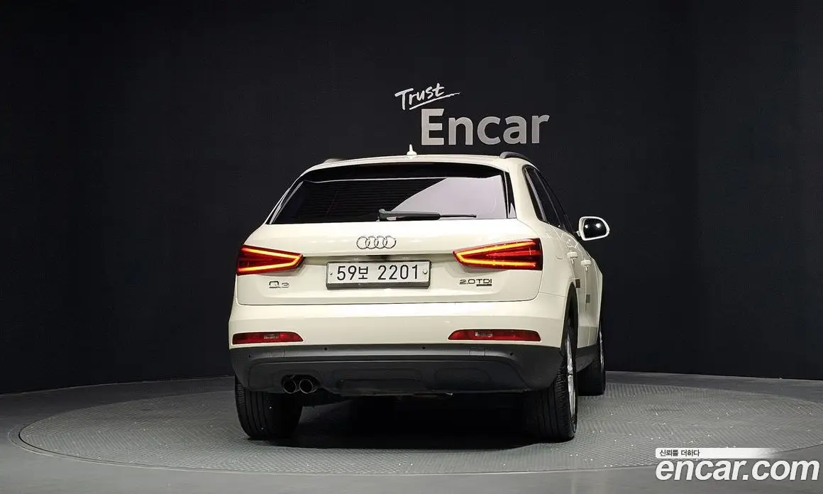 Audi Q3 2014 2.0 автомат (гидро), фото 4