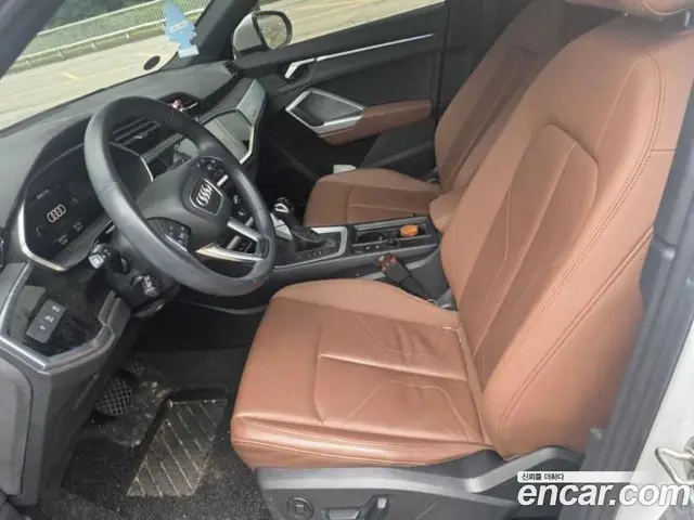 Audi Q3 2022 2.0 автомат (гидро), миниатюра 4