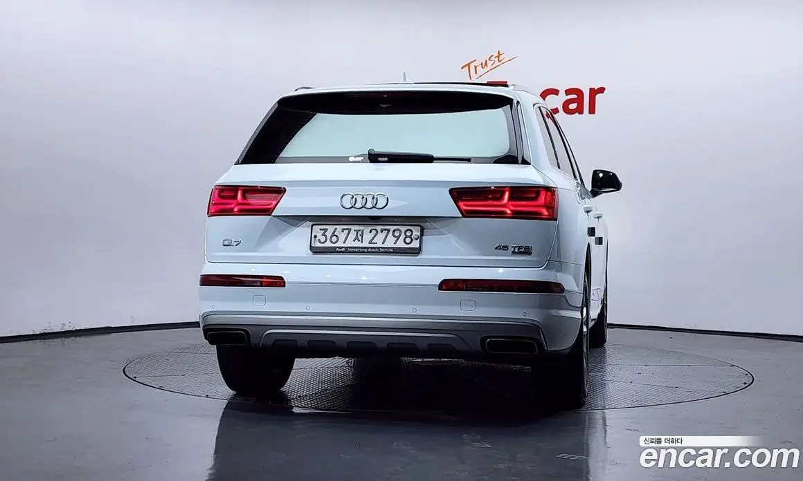 Audi Q7 2019 2.0 автомат (гидро), фото 4