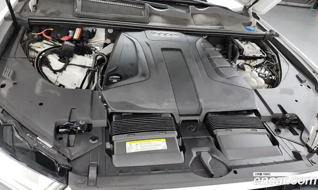 Audi Q7 2019 2.0 автомат (гидро), миниатюра 6