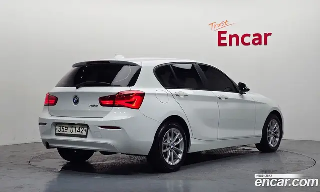 BMW 1 серия 2016 2.0 автомат (гидро), миниатюра 2