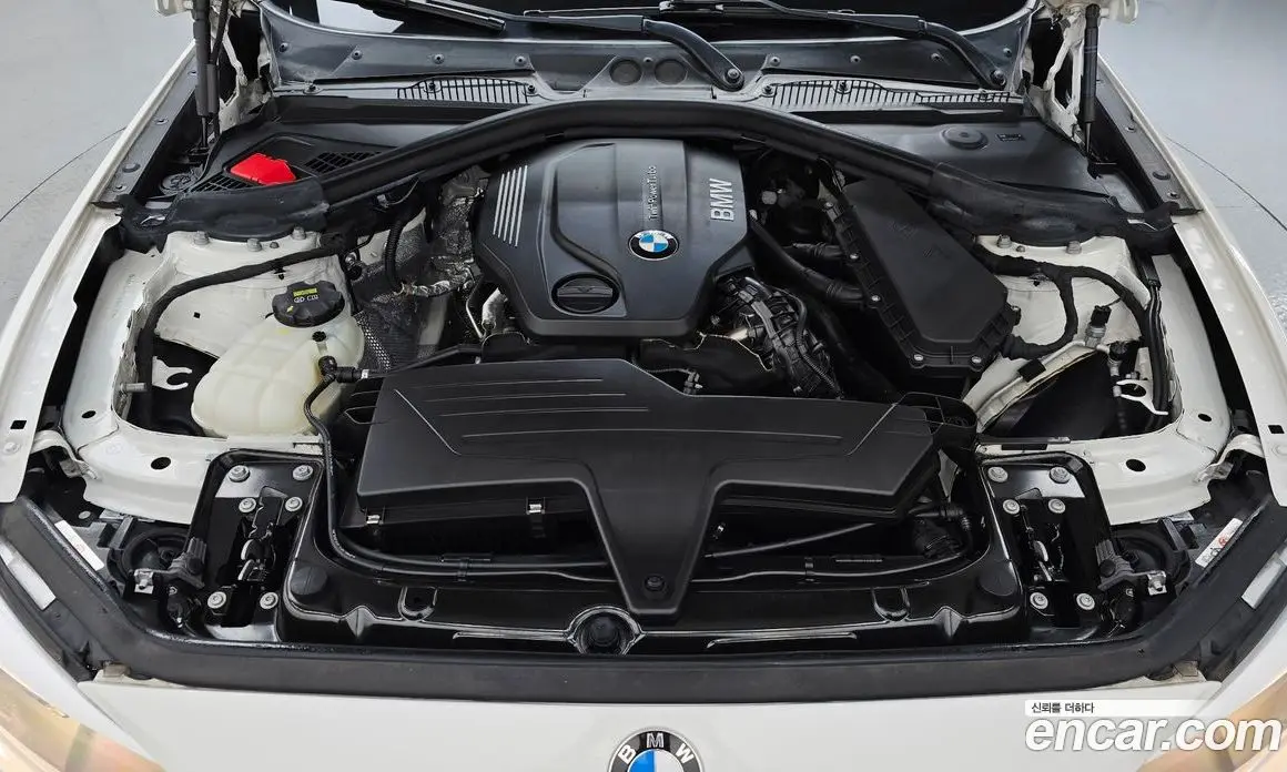 BMW 1 серия 2016 2.0 автомат (гидро), фото 6