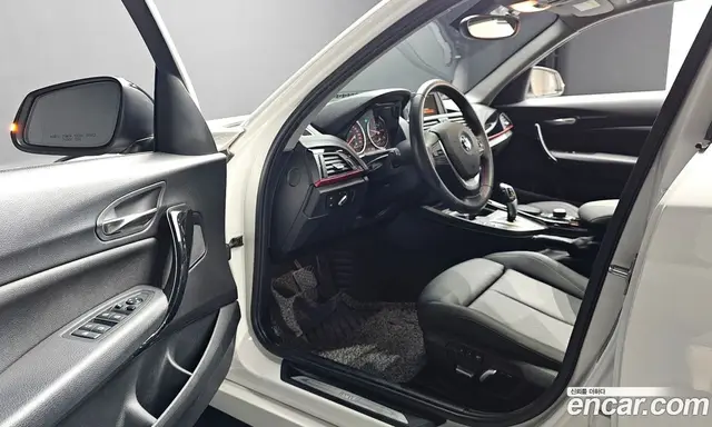 BMW 1 серия 2017 2.0 автомат (гидро), миниатюра 12