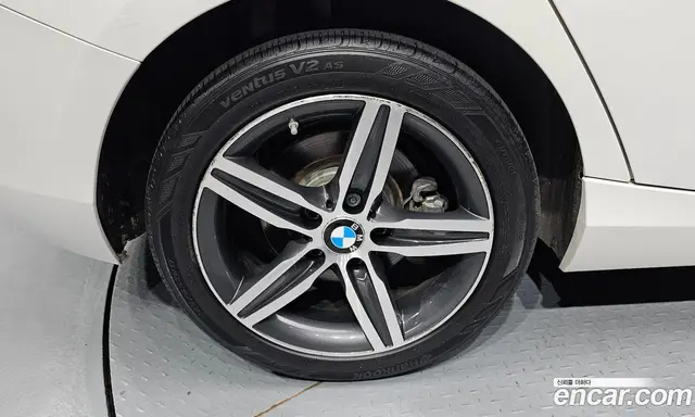 BMW 1 серия 2017 2.0 автомат (гидро), миниатюра 4
