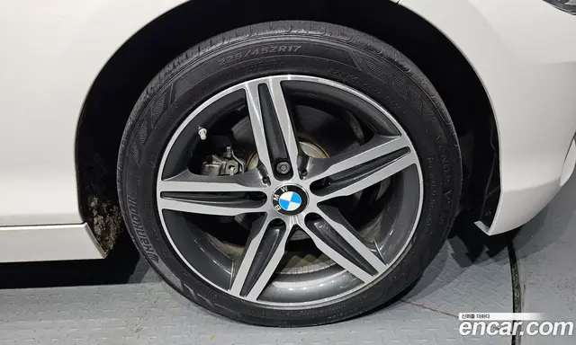 BMW 1 серия 2017 2.0 автомат (гидро), миниатюра 6