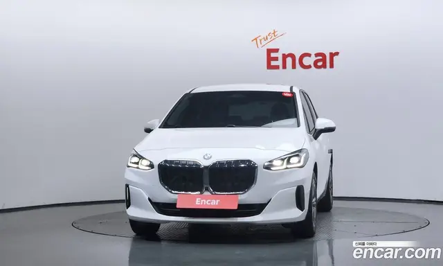 BMW 2 серия 2024 2.0 автомат (гидро), миниатюра 3