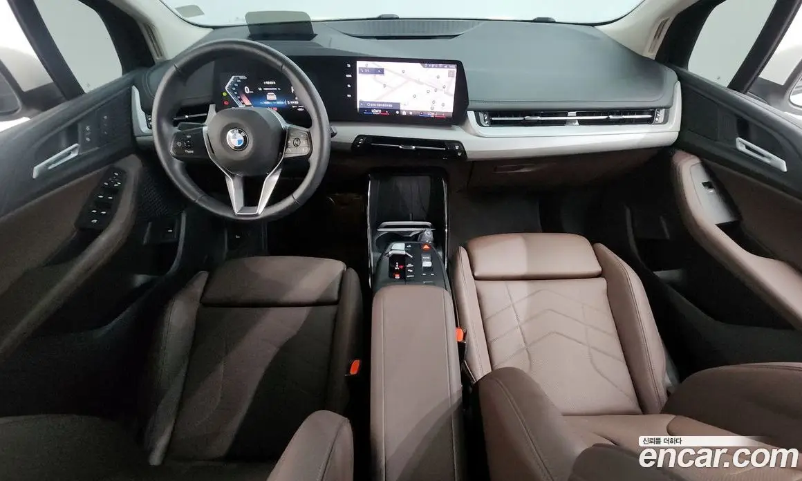 BMW 2 серия 2024 2.0 автомат (гидро), фото 7