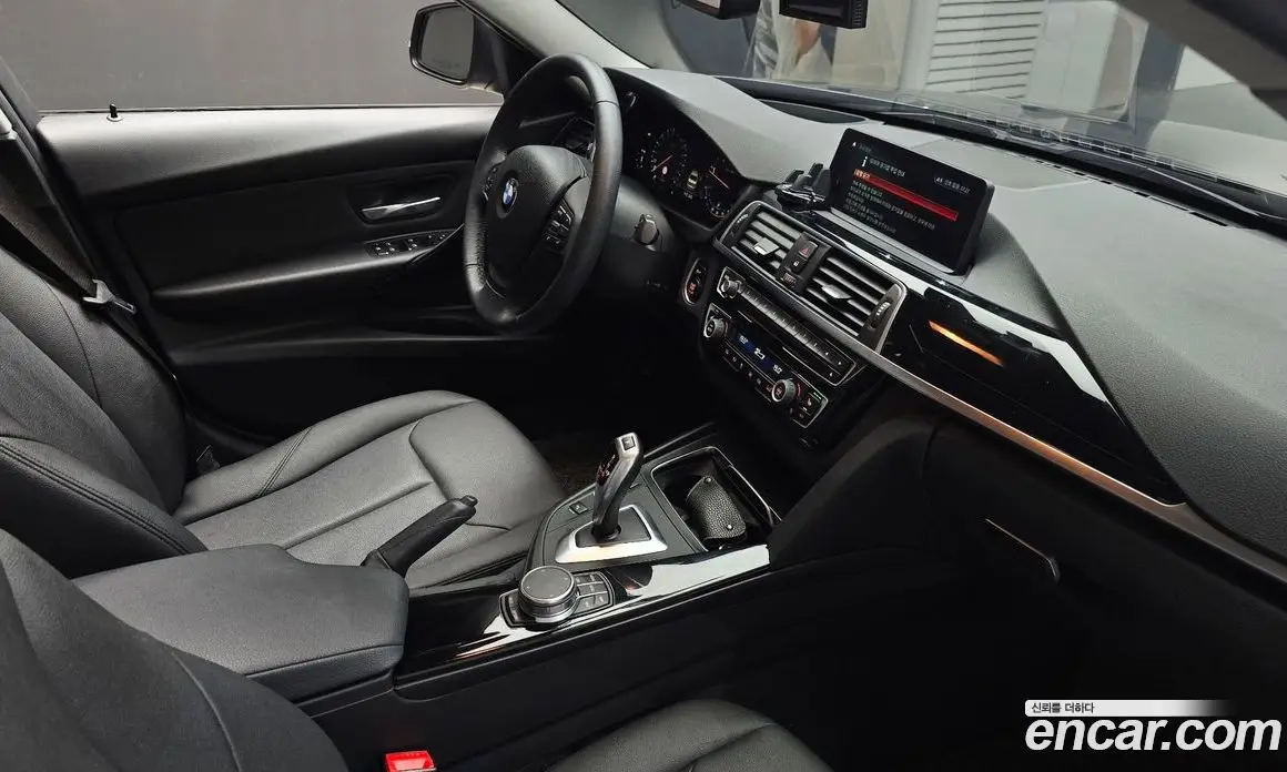 BMW 3 серия 2018 2.0 автомат (гидро), фото 25