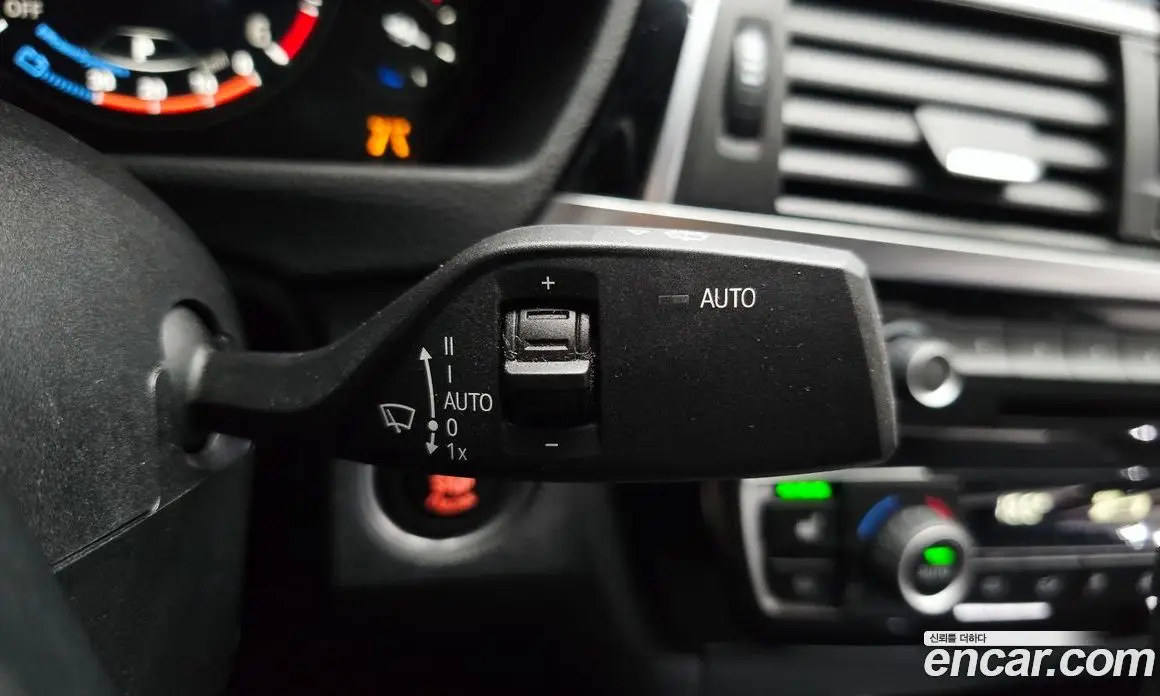 BMW 3 серия 2018 2.0 автомат (гидро), фото 27