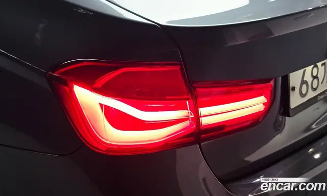 BMW 3 серия 2018 2.0 автомат (гидро), миниатюра 9