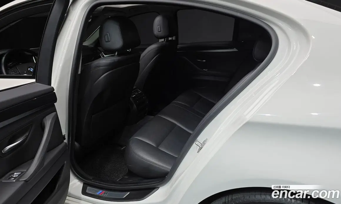 BMW 5 серия 2016 2.0 автомат (гидро), фото 11