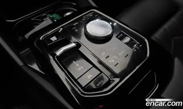 BMW 5 серия 2024 2.0 автомат (гидро), миниатюра 12
