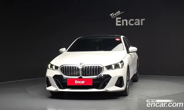 BMW 5 серия 2024 2.0 автомат (гидро), миниатюра 3