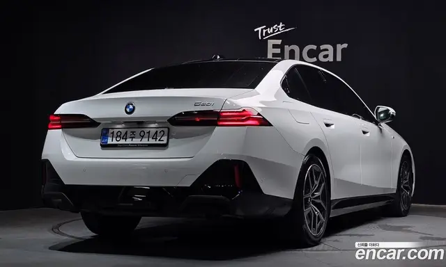 BMW 5 серия 2025 2.0 автомат (гидро), миниатюра 2