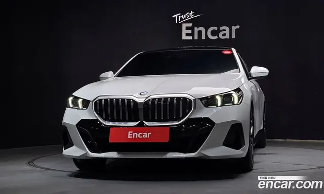 BMW 5 серия 2025 2.0 автомат (гидро), миниатюра 3