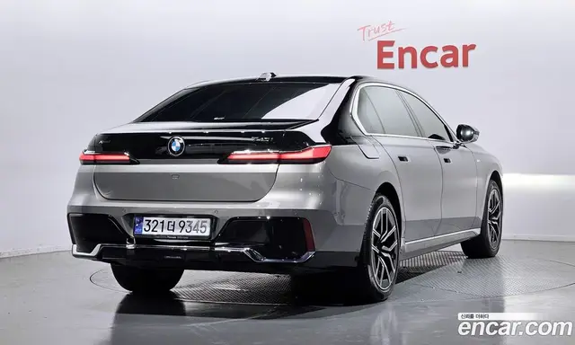 BMW 7 серия 2024 3.0 автомат (гидро), миниатюра 2