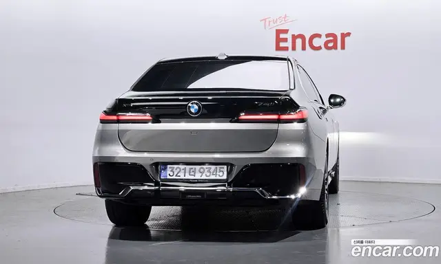 BMW 7 серия 2024 3.0 автомат (гидро), миниатюра 4