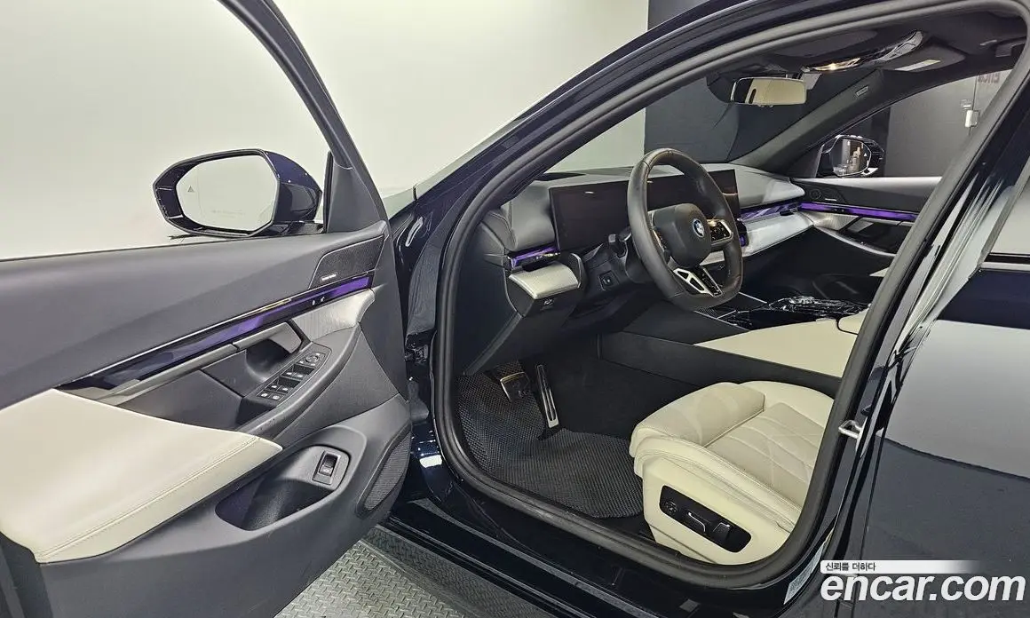 BMW i5 2025 0.2 автомат (гидро), фото 13