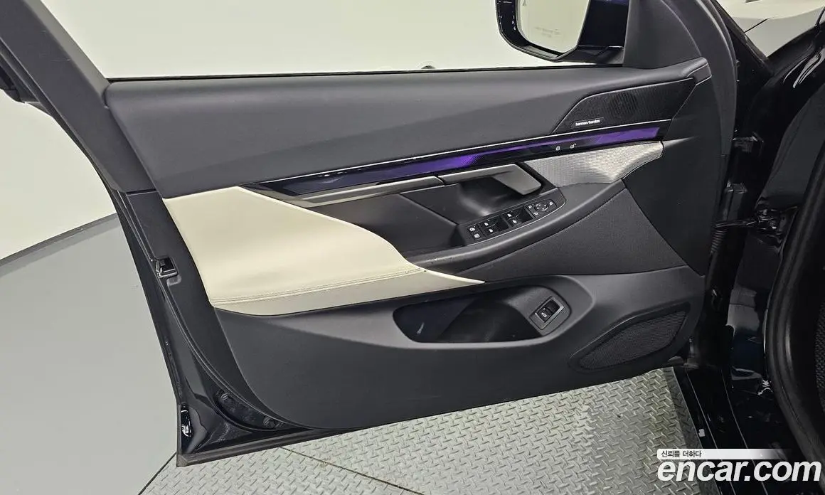 BMW i5 2025 0.2 автомат (гидро), фото 14