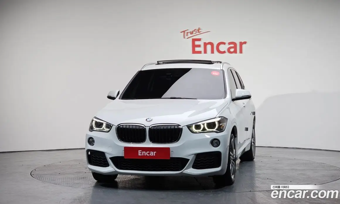 BMW X1 2019 2.0 автомат (гидро), фото 3
