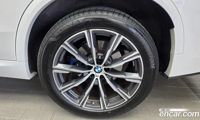 BMW X5 2024 3.0 автомат (гидро), миниатюра 7