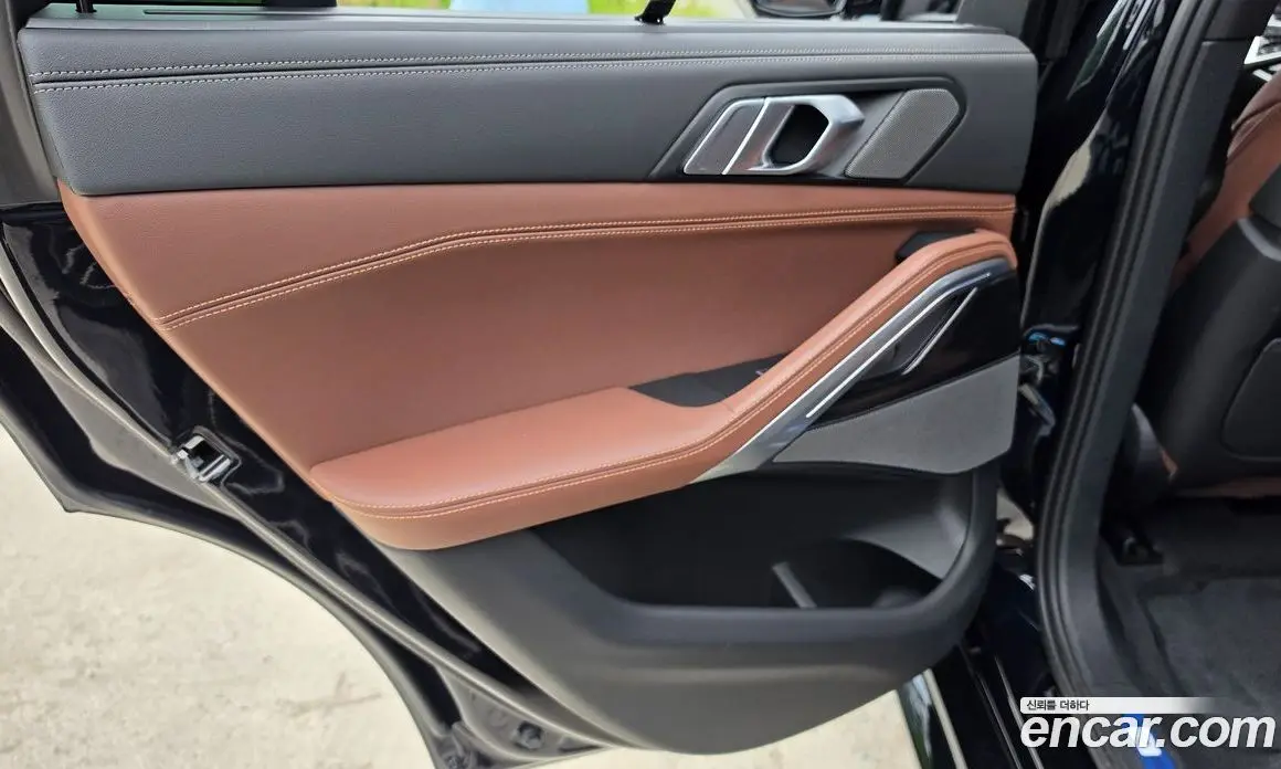 BMW X6 2024 3.0 автомат (гидро), фото 15