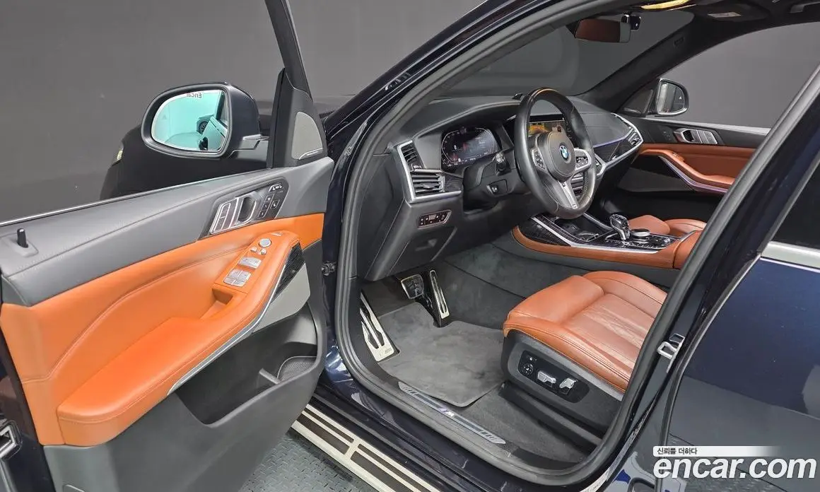 BMW X7 2022 3.0 автомат (гидро), фото 13