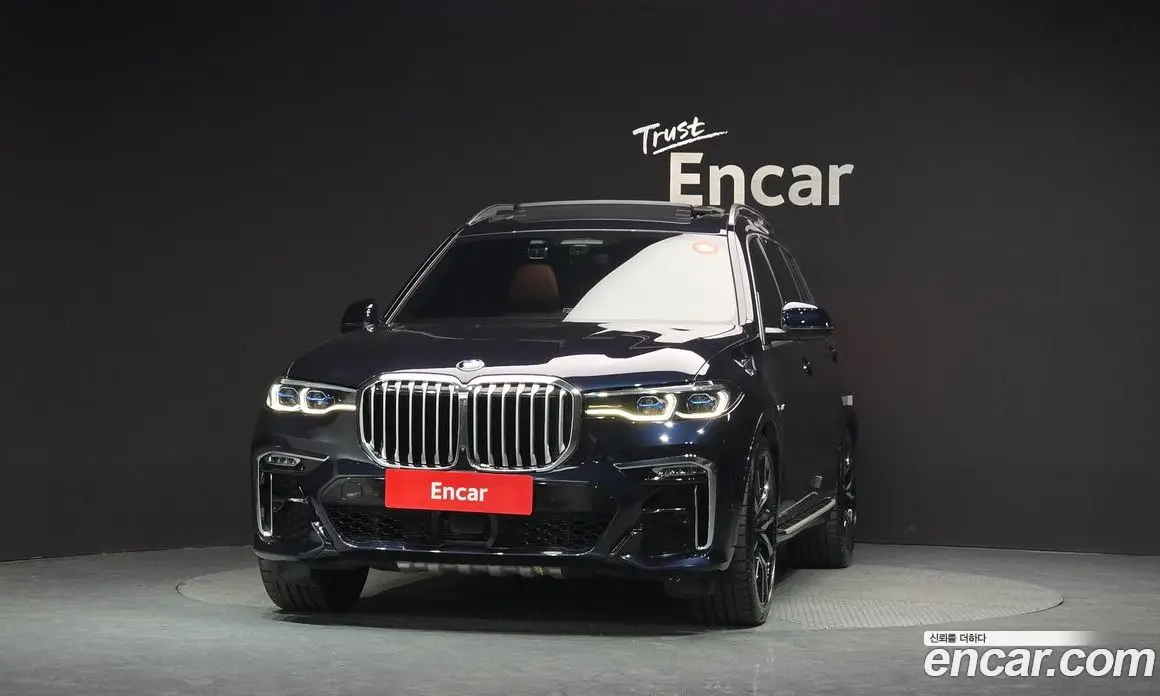 BMW X7 2022 3.0 автомат (гидро), фото 3