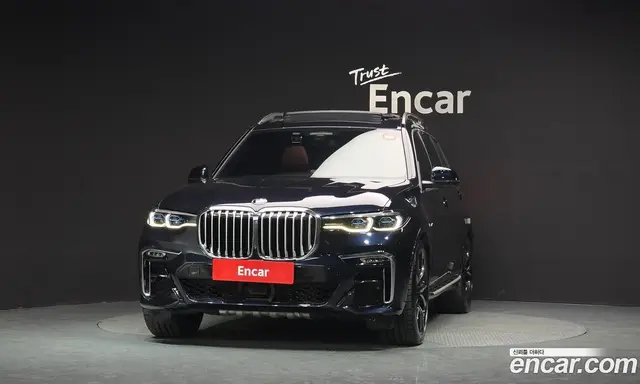 BMW X7 2022 3.0 автомат (гидро), миниатюра 3