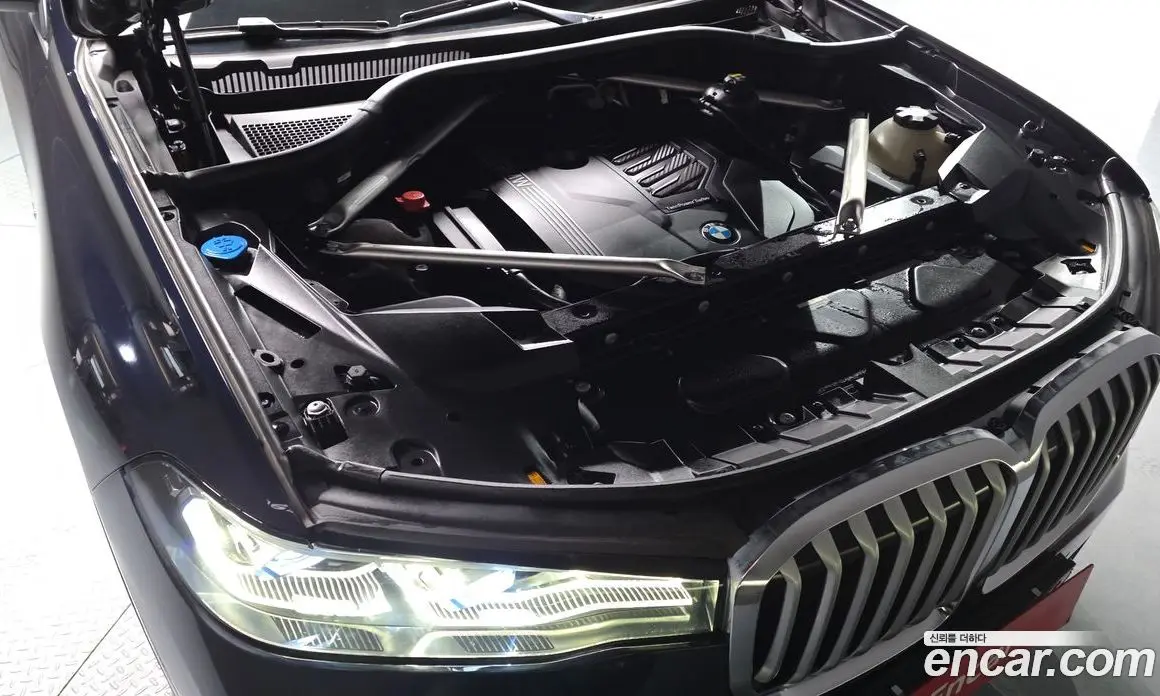 BMW X7 2022 3.0 автомат (гидро), фото 6