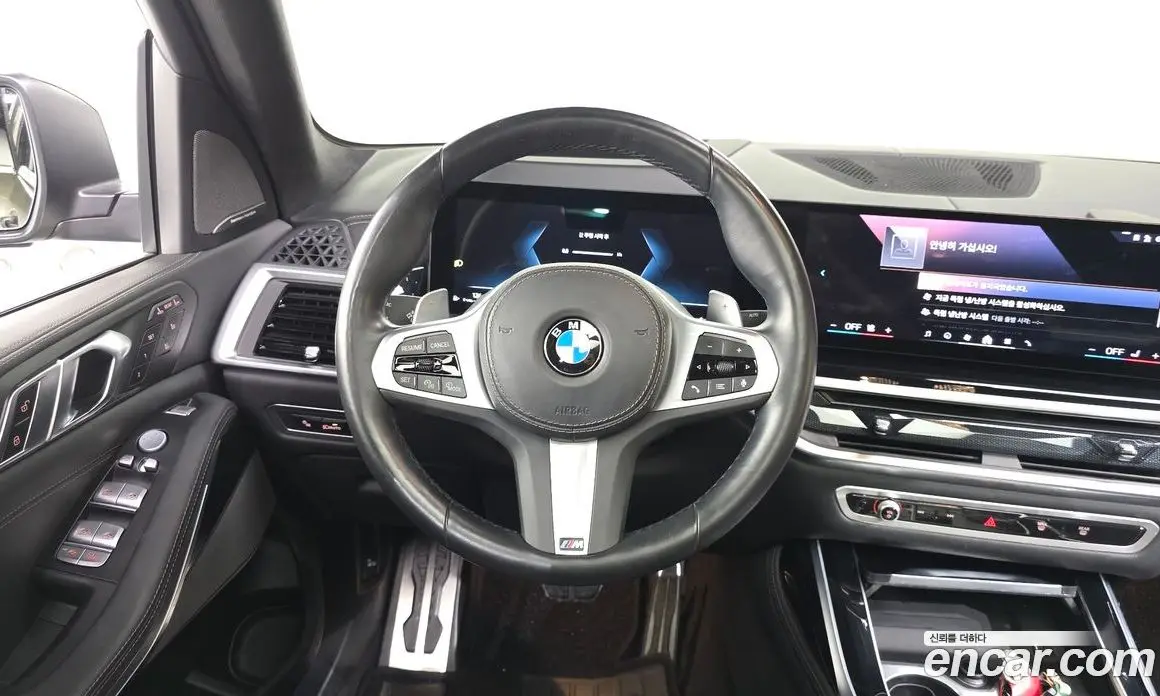 BMW X7 2023 3.0 автомат (гидро), фото 13