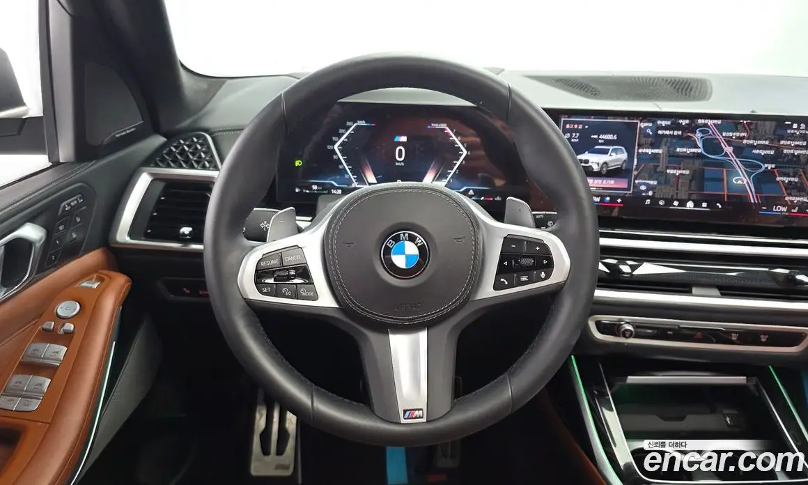 BMW X7 2023 3.0 автомат (гидро), фото 19